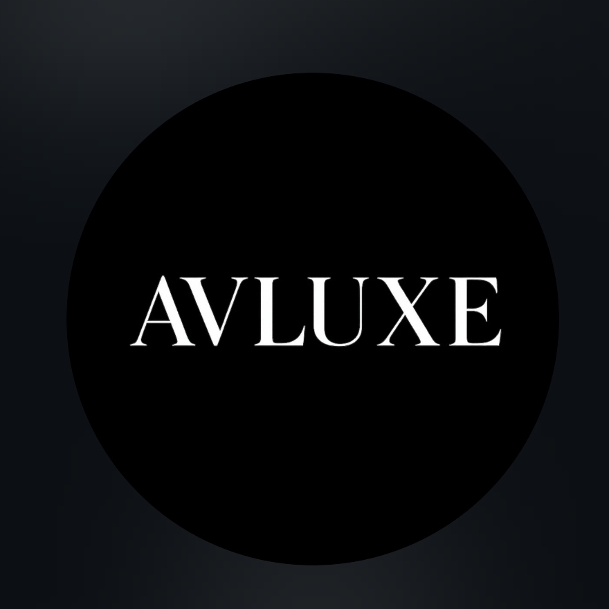AVLUXE